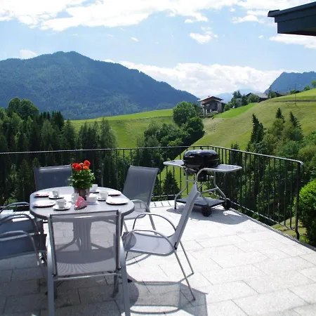 Vakantiehuis Neuhaeusl, With Sauna And Amazing View Brandenberg