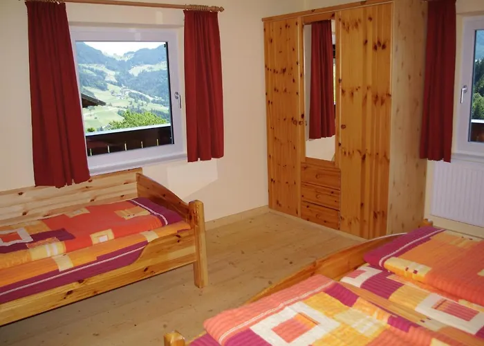 In Tyrol With Sauna And Slopes *