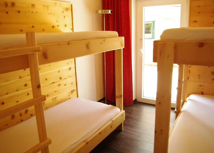 In Tyrol With Sauna And Slopes *